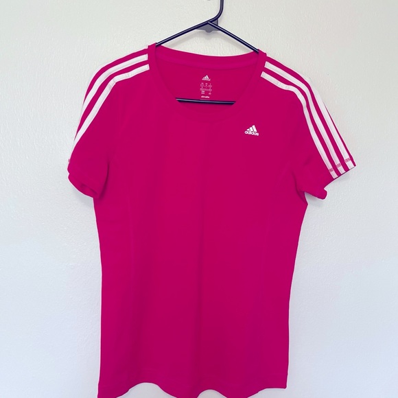 VINTAGE ADIDAS ACTIVEWEAR JERSEY T-SHIRT MEDIUM HOT PINK HARDLY WORN - Picture 1 of 7
